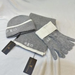 louis vuitton lv hat and echapres and glove set s_127aa74